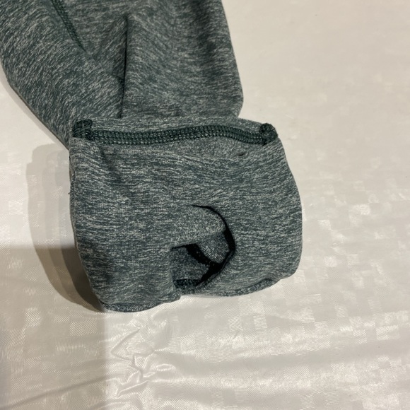 Lululemon Sweat Session 1/2 Zip - Picture 7 of 9